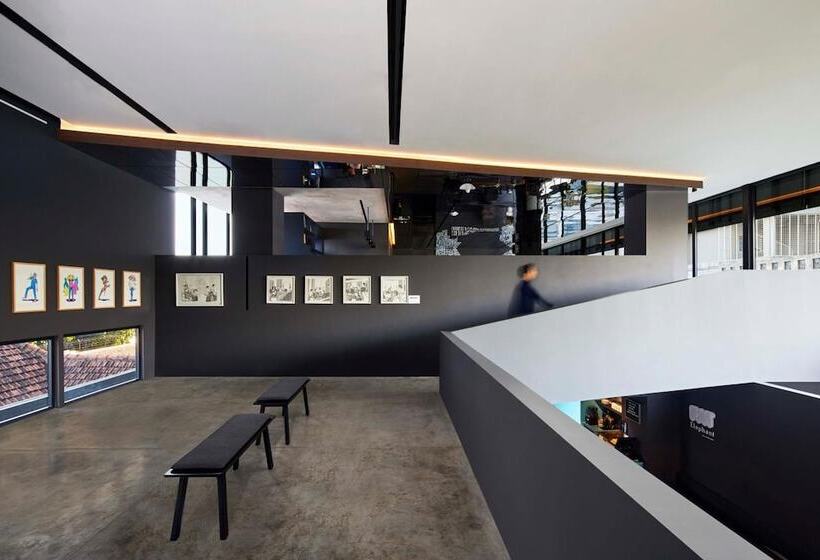 Artotel Gajahmada Semarang