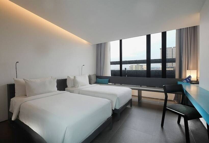 Artotel Gajahmada Semarang