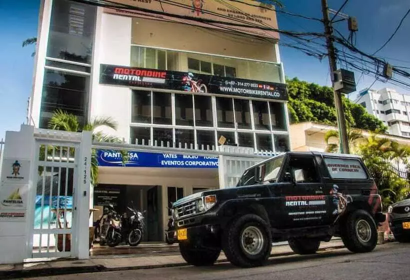 Bike And Dive Hostel