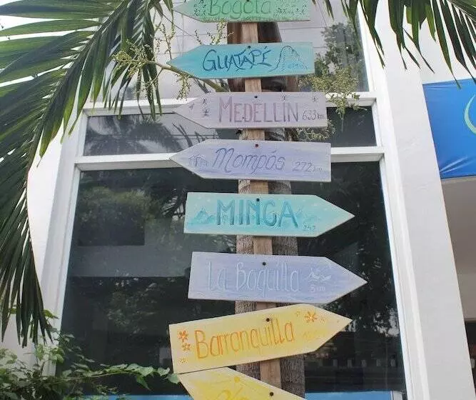 Bike And Dive Hostel