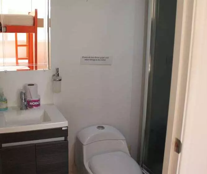 Bike And Dive Hostel