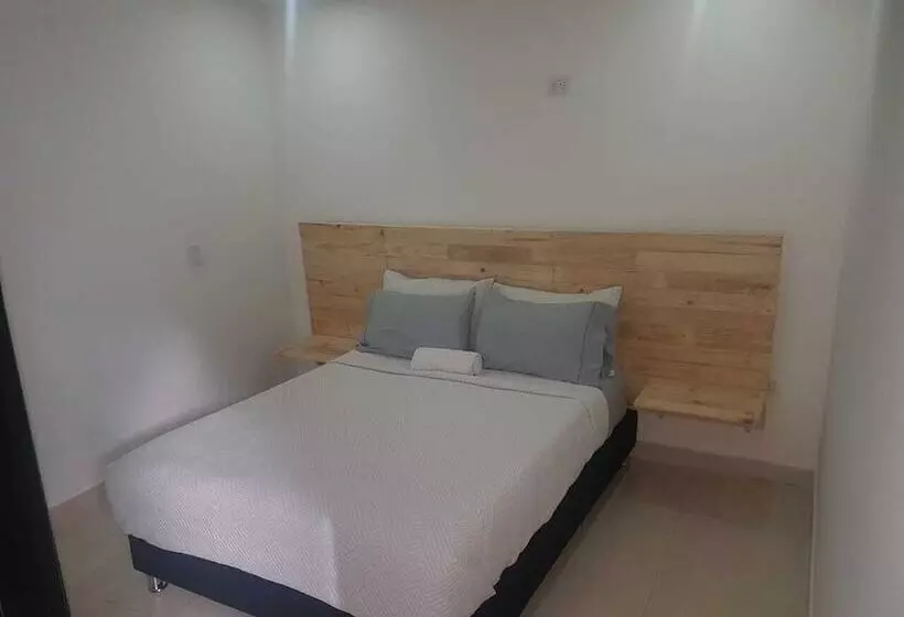 Bike And Dive Hostel