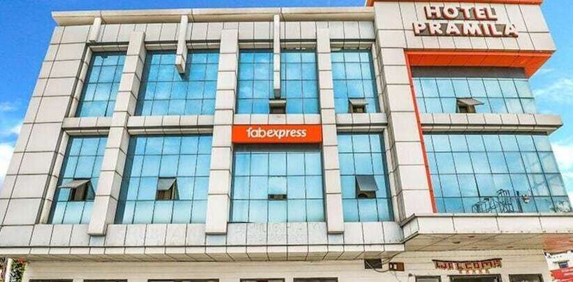 Fabhotel Pramila Inn