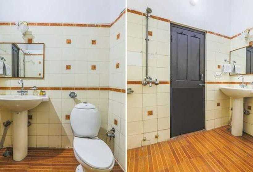 Fabhotel Pramila Inn