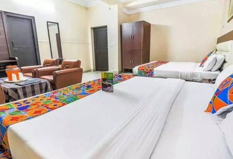 Fabhotel Pramila Inn