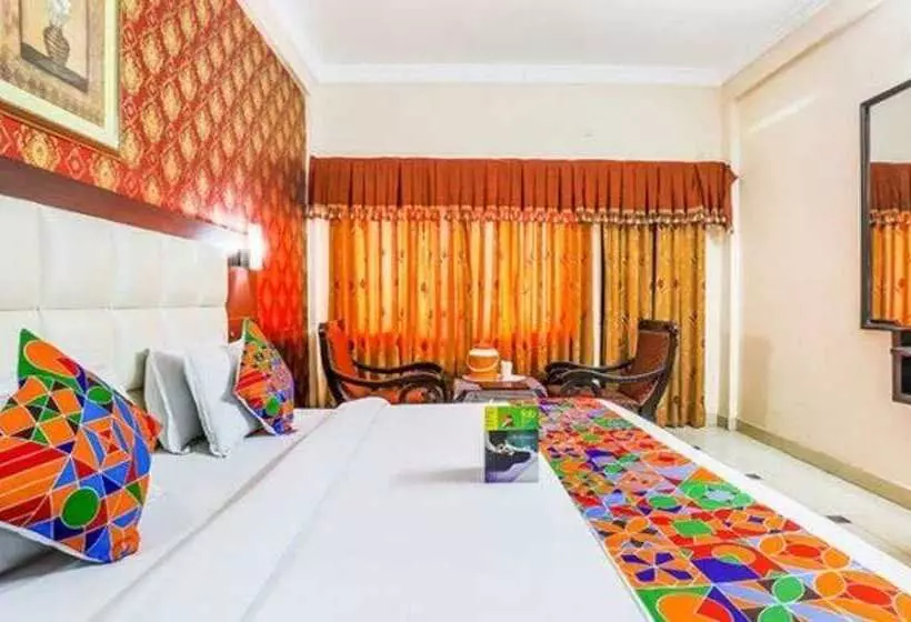 Fabhotel Pramila Inn