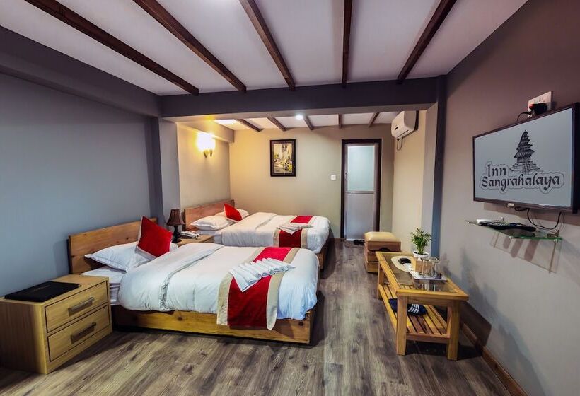 هتل Inn Sangrahalaya