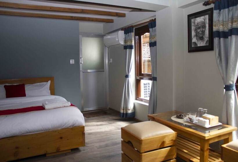 هتل Inn Sangrahalaya