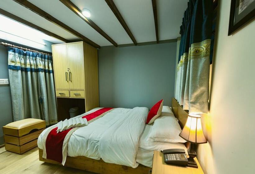 هتل Inn Sangrahalaya