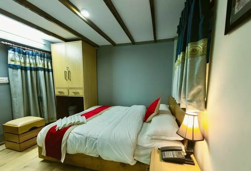 هتل Inn Sangrahalaya