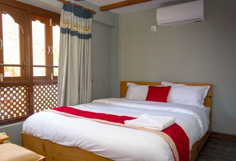 هتل Inn Sangrahalaya