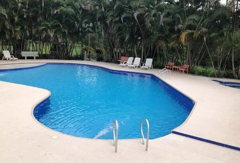 ホテル Spa Excalibur