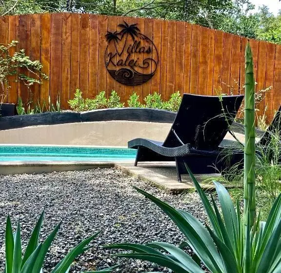 Aamiaismajoitus (B&B) Villas Kalei