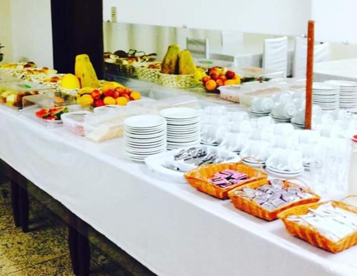 فندق Plaza Ferreira