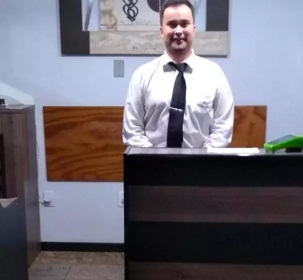 Hotelli Plaza Ferreira