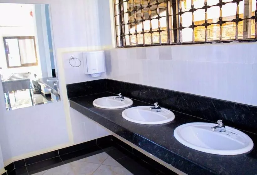 Hotel Prinias