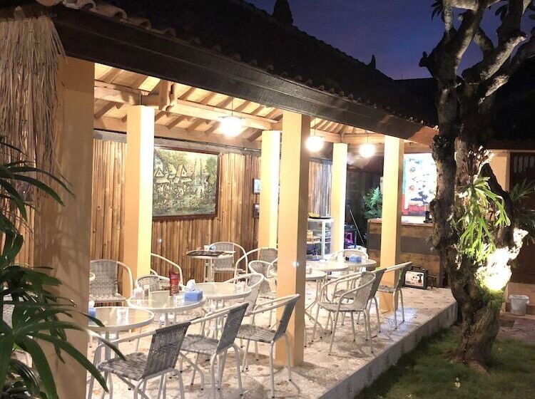 Pensió Mangga Bungalow