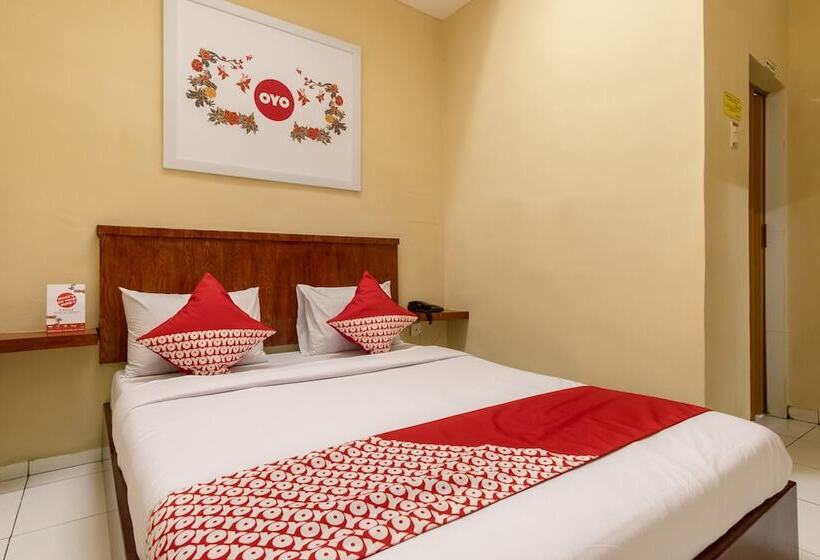 Capital O 615 Residence Puri Hotel Syariah