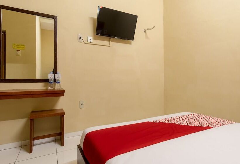 Capital O 615 Residence Puri Hotel Syariah