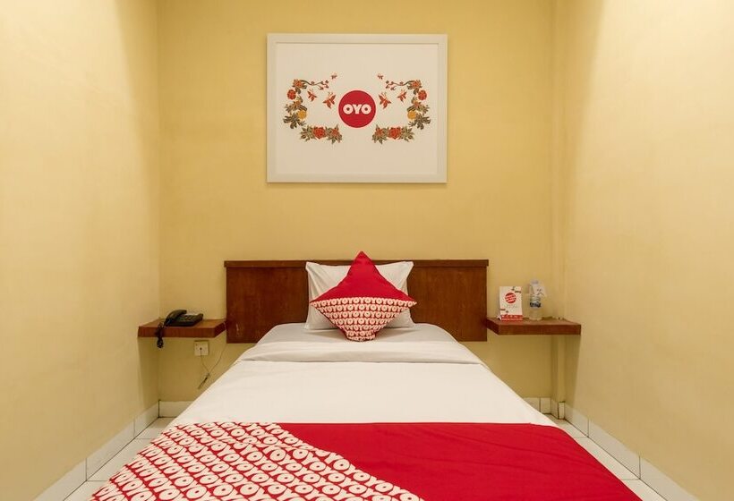 Capital O 615 Residence Puri Hotel Syariah