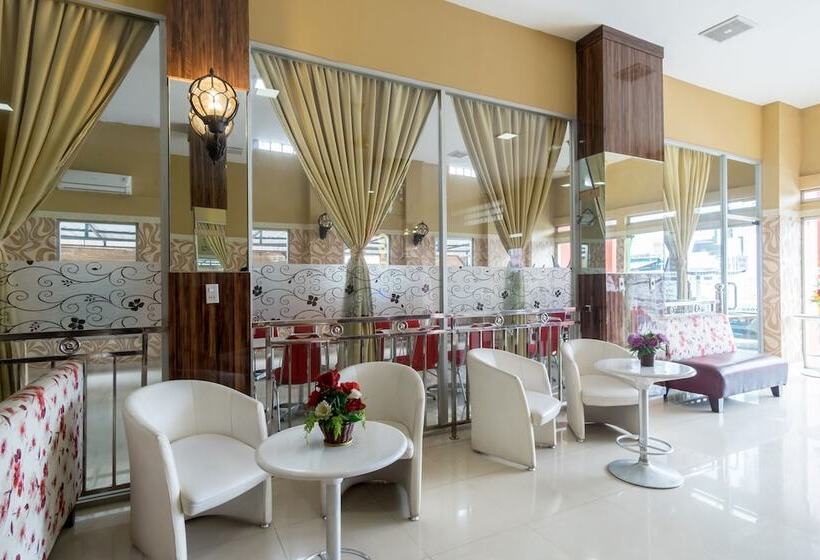 Capital O 615 Residence Puri Hotel Syariah