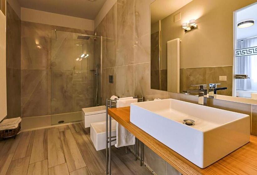 Nocleg ze śniadaniem Le Suite