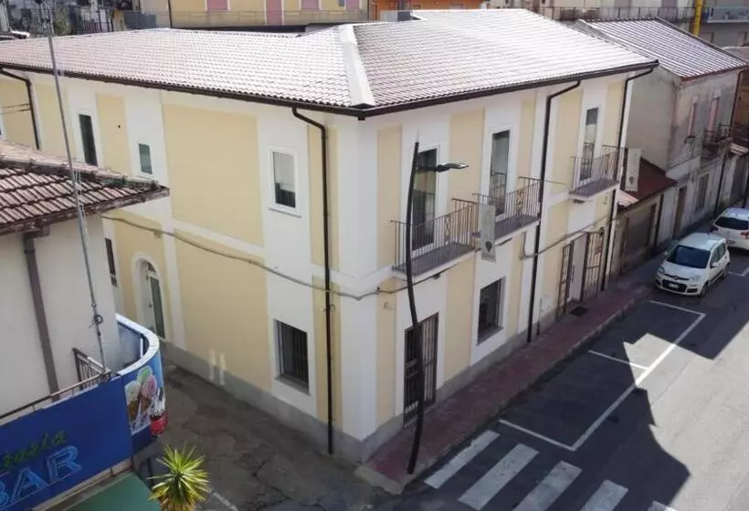 ベッドアンドブレックファースト Le Suite