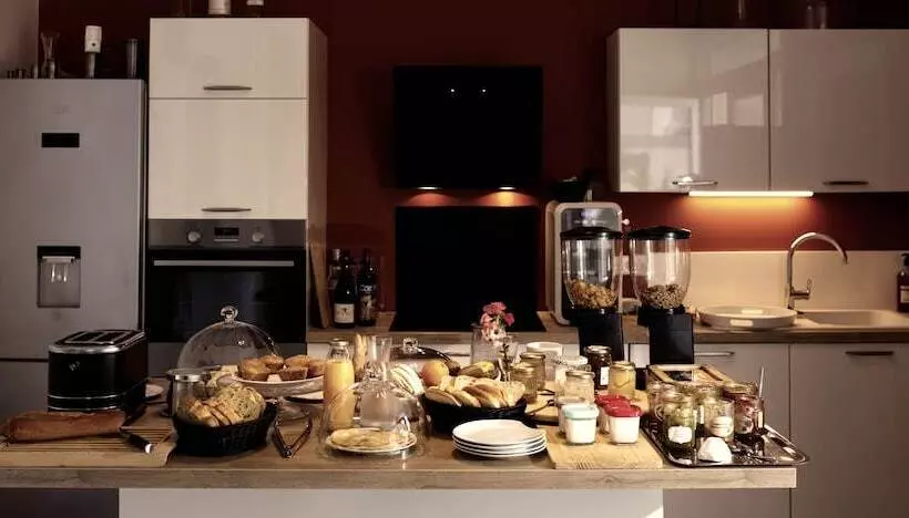 Aamiaismajoitus (B&B) La Domitia   Maison D Hôtes, Spa & Massages