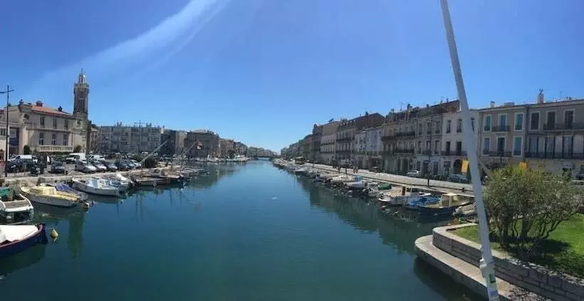 Aamiaismajoitus (B&B) La Domitia   Maison D Hôtes, Spa & Massages