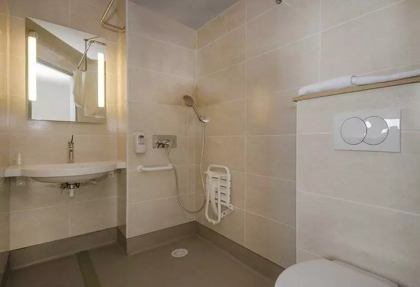 B&b Hotel Montargis Amilly