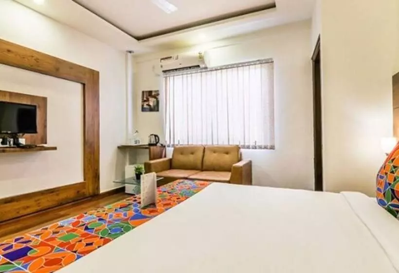 Fabhotel Vista Suites