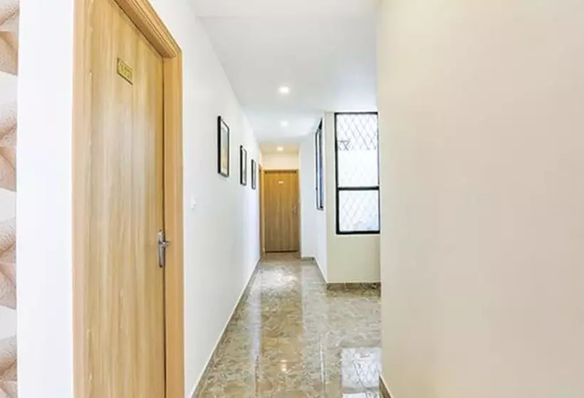 Fabhotel Vista Suites