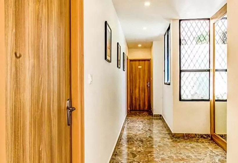 Fabhotel Vista Suites