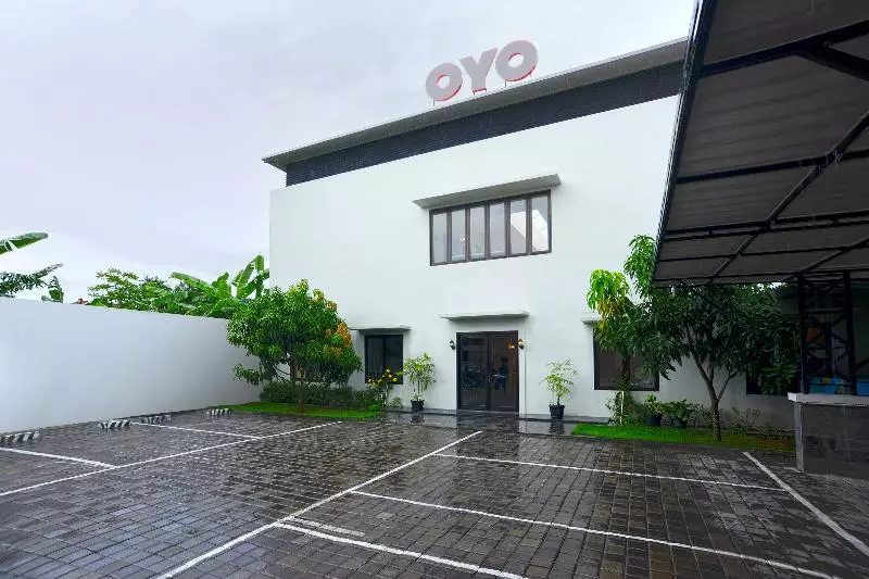 ホテル Oyo 543 Pucuk Matahari Family Residence