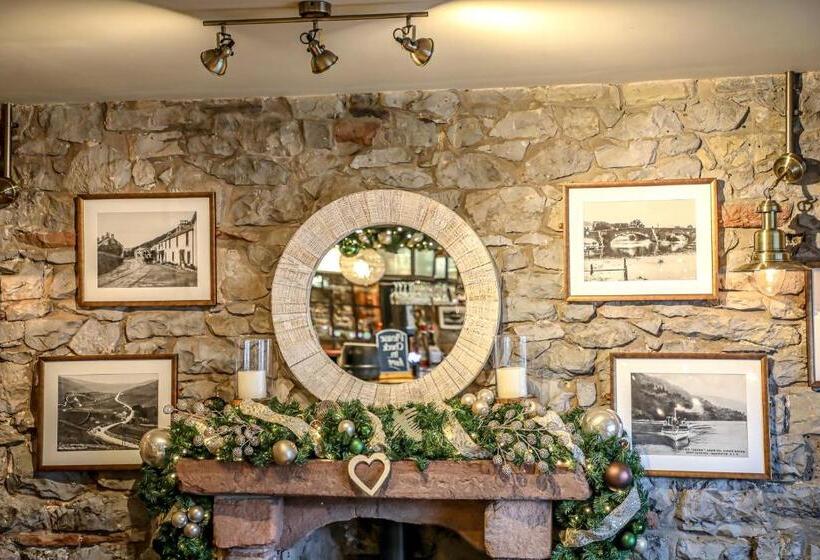 旅馆 The Pooley Bridge Inn