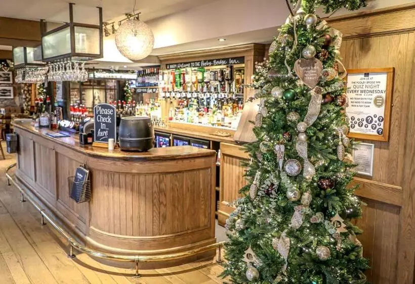 ユースホステル The Pooley Bridge Inn