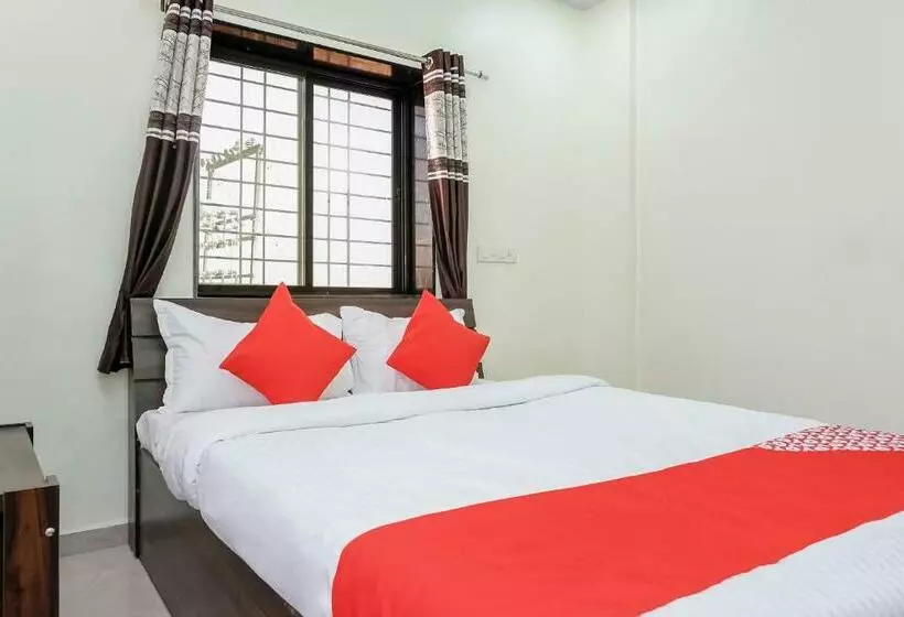 Oyo 30608 Hotel Kohinoor