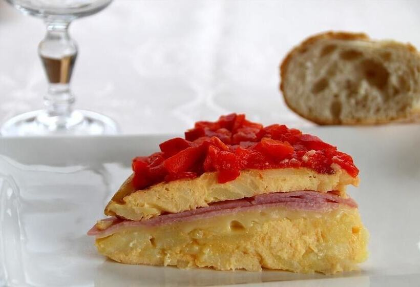 پانسیون Hostal El Sequero