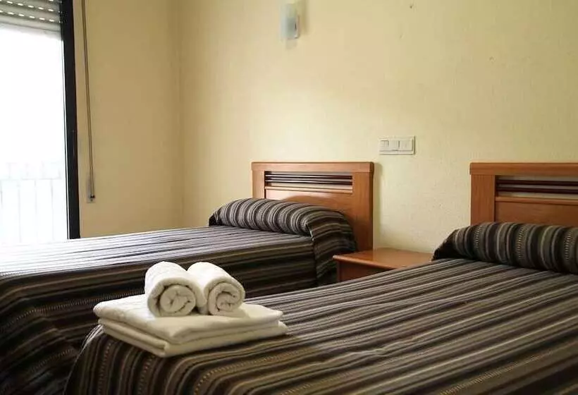 پانسیون Hostal El Sequero