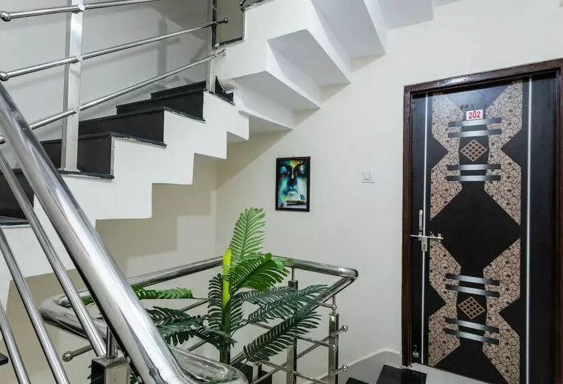 Oyo 29431 Hotel Nagar