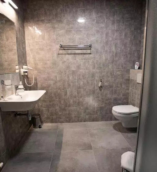 Majatalo Penzión Poľovník