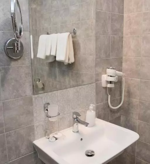 Majatalo Penzión Poľovník