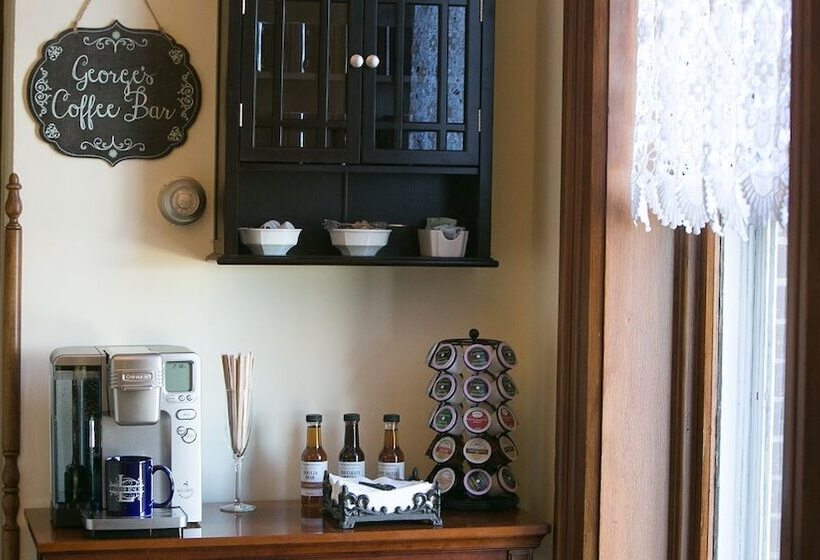 مبيت وإفطار Lamberson Guest House