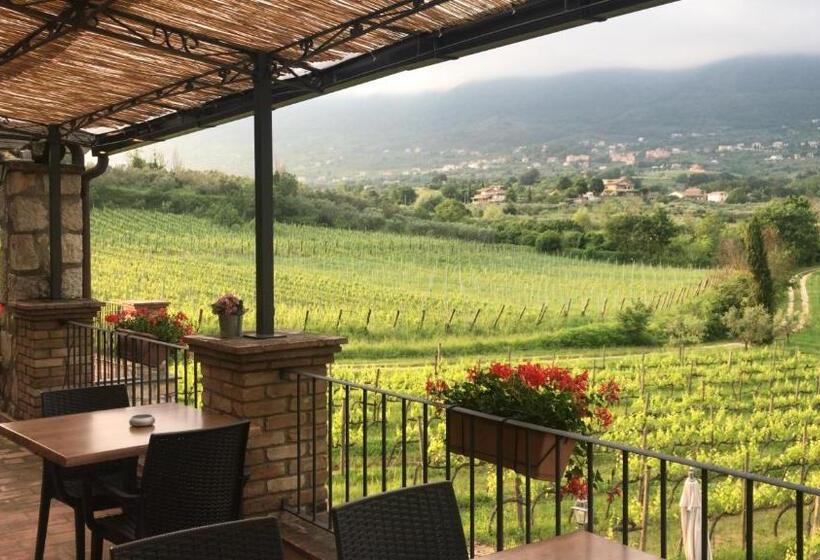 בית מלון כפרי Casale Verdeluna Wine Resort