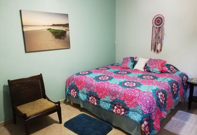 ホテル Lores House