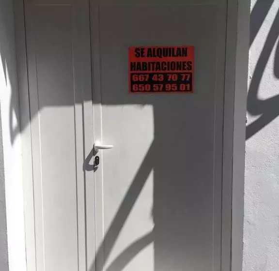 Majatalo El Pez Naranja