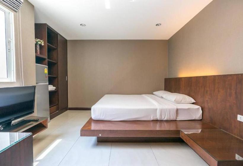 הוסטל Escape Inn