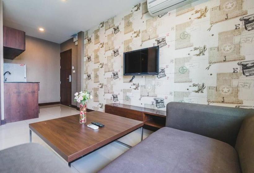 הוסטל Escape Inn