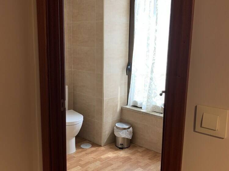 Albergue Ponte Olveira   Hostel