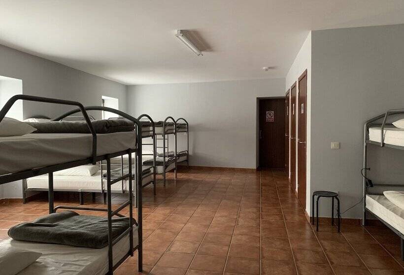 Albergue Ponte Olveira   Hostel